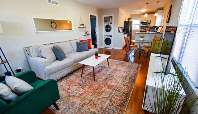 ★ Cozy Escape★ Central Home ★ Plaza KC