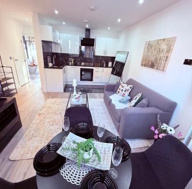 Cozy Escape Garden Flat