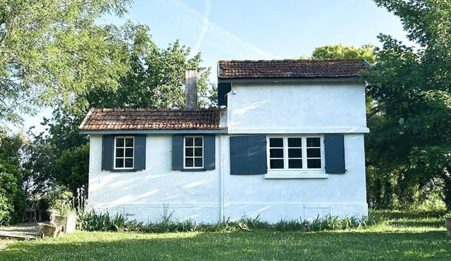 Cozy Escape in the Country - We're Pet-Friendly!