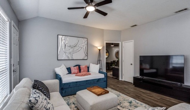 Cozy Executive Home in Central Frisco