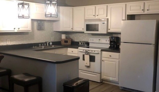 Cozy, Family and Friendly Townhome