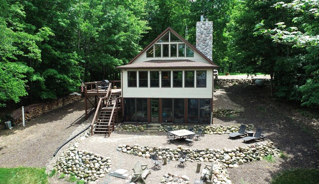 Cozy Family Cabin on Island Chain of Lakes