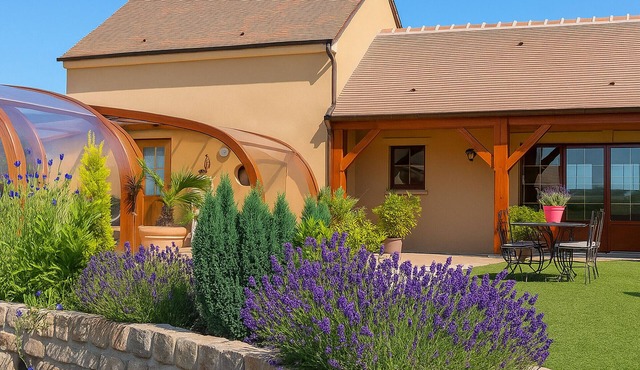 Cozy Family Retreat with Golf & Spa Access, Pets Welcome