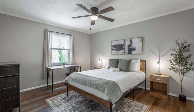 Cozy Family Friendly Hub