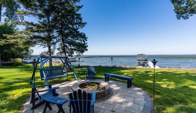 Cozy Family-Friendly Cabin on Ottertail Lake - Your Perfect Minnesota Getaway