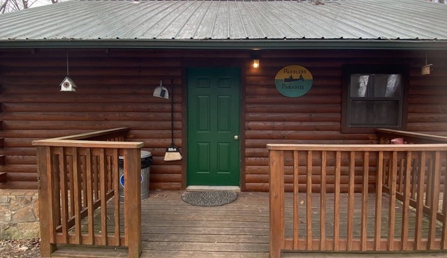 Cozy family-friendly cabin tucked away in the heart of St. Joe Arkansas