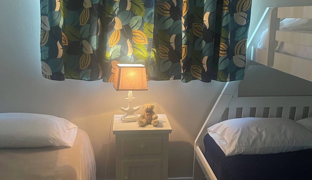 Cozy, family friendly Wawasee Cottage!