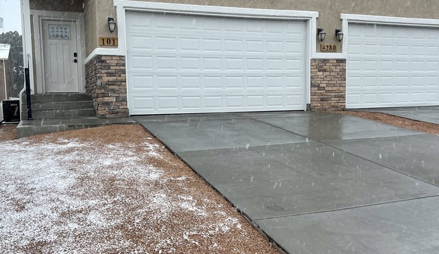 Cozy Family Getaway in the Center of the Springs