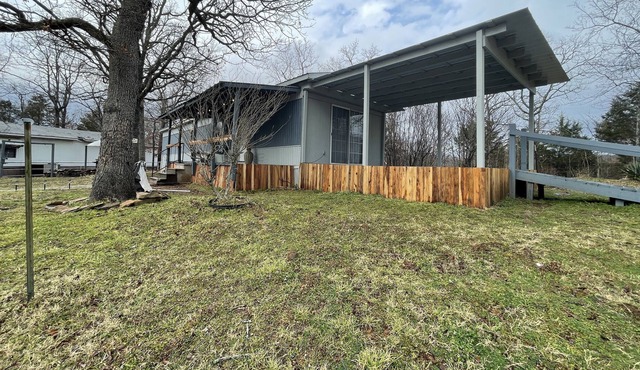 Cozy Family Lakehouse - Quick BoatRamp and Lake Access