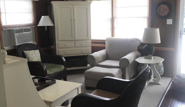 Cozy Family Rental Just 4 Houses from Beachfront Fun!