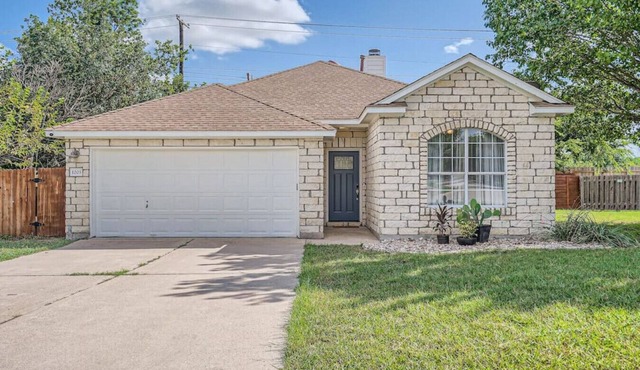 Cozy Family Retreat - Pet Friendly