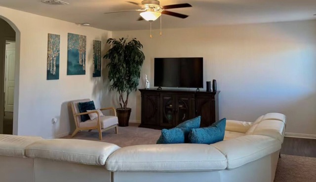 Cozy Family Retreat - Your Home Away From Home