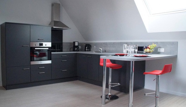 Cozy Farm Studio - Near Lille, Modern Amenities, Sleeps 2