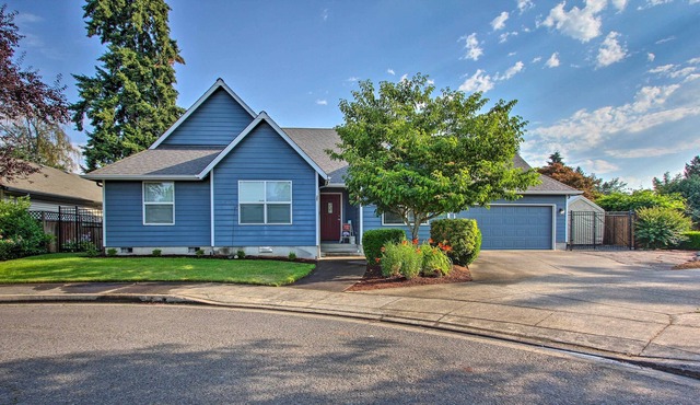 Cozy Farmhouse w/ Grill ~ 9 Mi to Dtwn Eugene