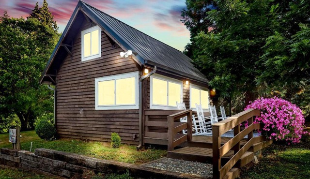 Cozy Ferndale Studio on 20-Acre Working Farm!