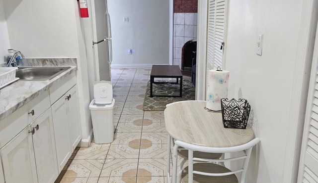 Cozy Finished Basement with 1-bedroom, living Space AC, WiFi in charming Laurel
