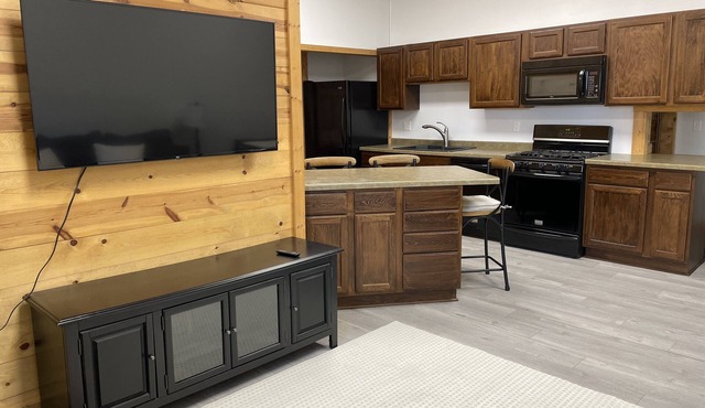 Cozy first floor at the heart of downtown Viroqua