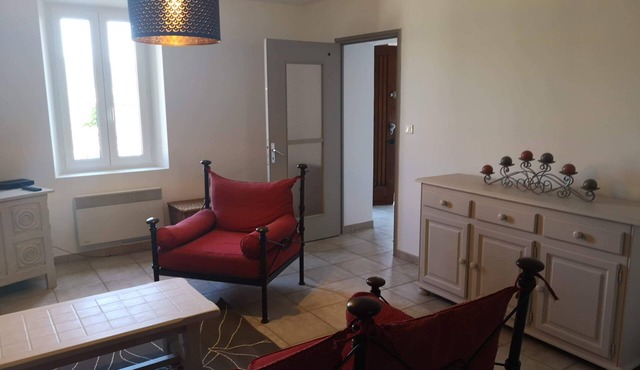 Cozy flat in Provence - view to Mont Ventoux