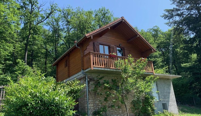 Cozy forest cottage with pets allowed, all-inclusive