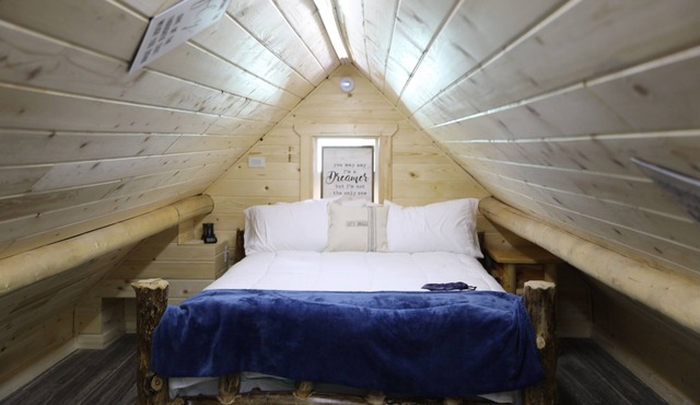 Cozy Forest Chalet + Hot Tub | 30-45 Min to YNP
