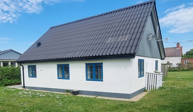 Cozy former farmhouse on the tranquil island of Mandø