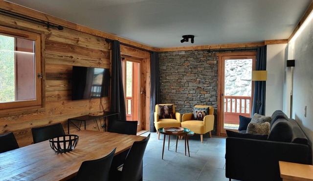 Cozy apartment in Saint-Martin-de-Belleville with views and high-end comfort