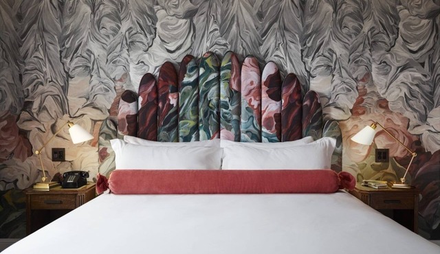 Cozy Gallery Suite | Gym Access | Onsite Bar | Near Capitol & Dining!