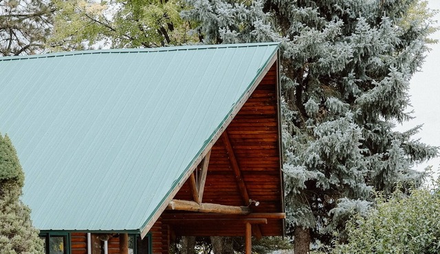 Cozy Garden Valley Cabin-close to Crouch