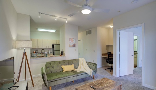 Cozy, Gated Memphis Boho Retreat in MED District