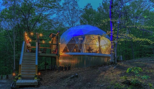 Cozy geosdesic dome near The Channels hiking trail