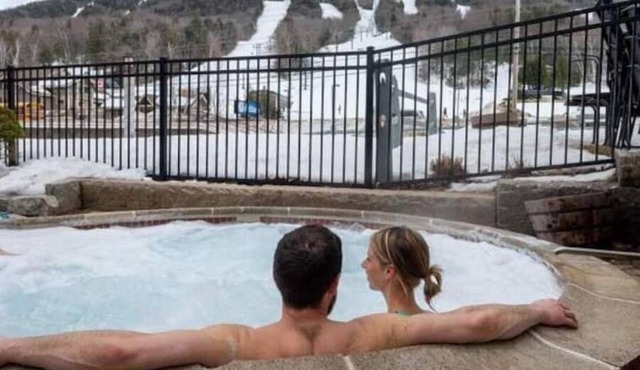 Cozy getaway at Attitash Mountain Village