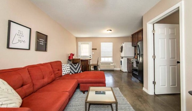 Cozy Getaway near ATU and ANO