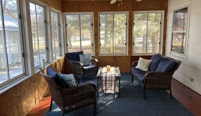 Cozy getaway near Castlerock Lake