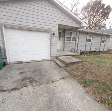 Cozy Getaway Near Lake Decatur