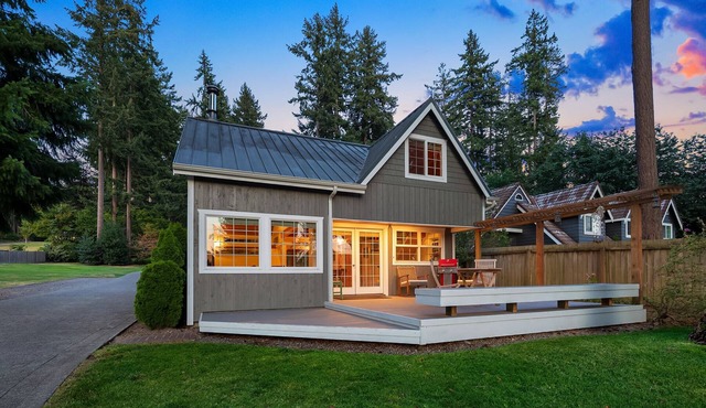 Cozy Gig Harbor Cottage-Horsehead Bay Waterfront