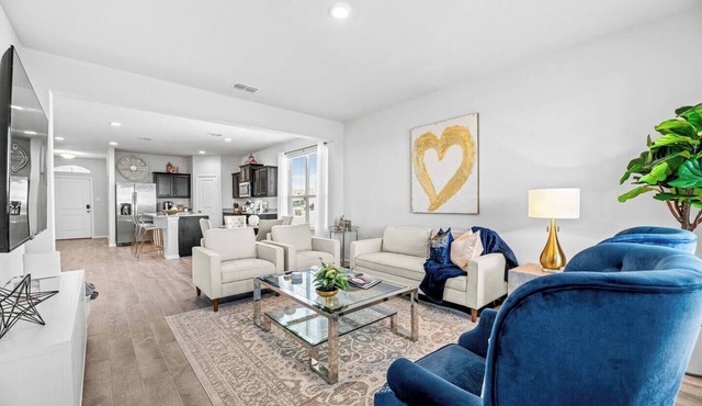 Cozy Glam Haus/3BD 20 min from downtown