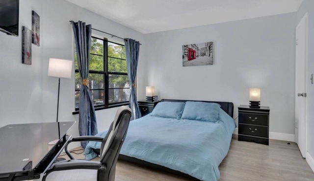 Cozy Golf Condo | 3 Pools, Gym, 15min to Airport