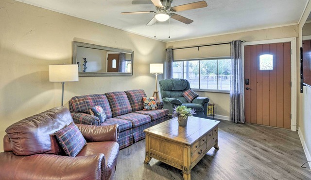 Cozy Graham Retreat ~ 3 Mi to Lake Eddleman!