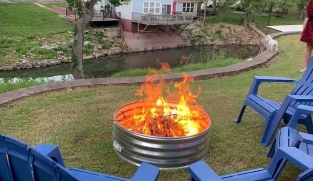 Cozy Grand Lake Cabin on the Water w/Dock Access, Sleeps 4(end of cove privacy)