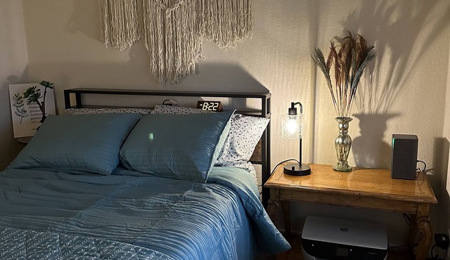 Cozy Guest Cottage