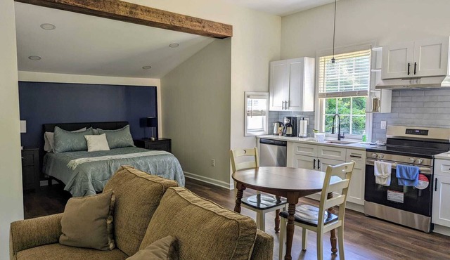 Cozy Guesthouse in Charlotte