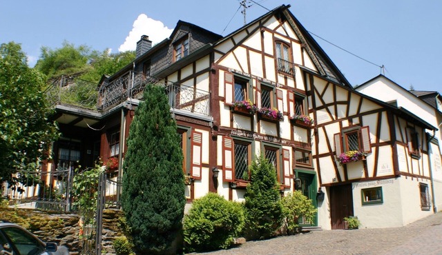 Cozy half-timbered house for large groups/families up to 17 persons in Bacharach