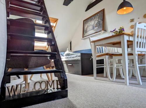 Cozy Haven CPH - Bright small rooms, easy public transport