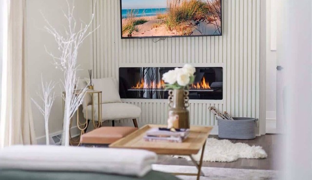 Cozy Haven Near Lake Michigan Beaches on 2 Acres