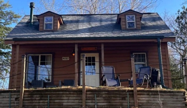 Cozy Hayward Moose Lake Getaway