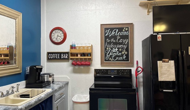 Cozy Hideaway on Yankee Creek
