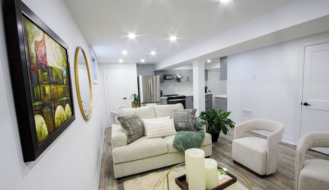 Cozy Hideaway - Your home away from home. Private Entry + Full Kitchen
