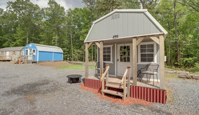 Cozy Higden Studio: Close to Greers Ferry Lake!