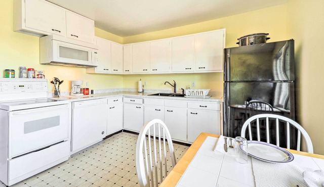 Cozy Highland Heights Apt: 8 Mi to Cincinnati