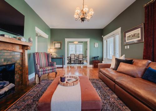 Cozy Historic 4 bedroom home